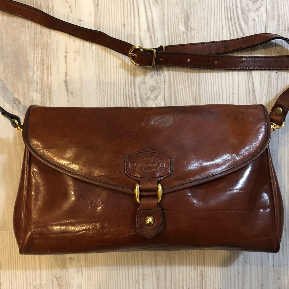 SOLD🤗Australian leather bag